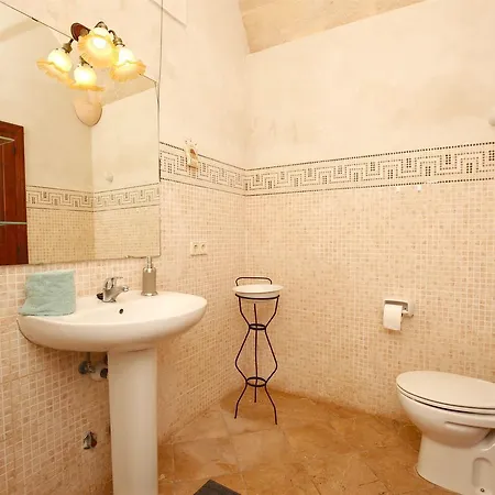 Quality Es Moli فيلة *